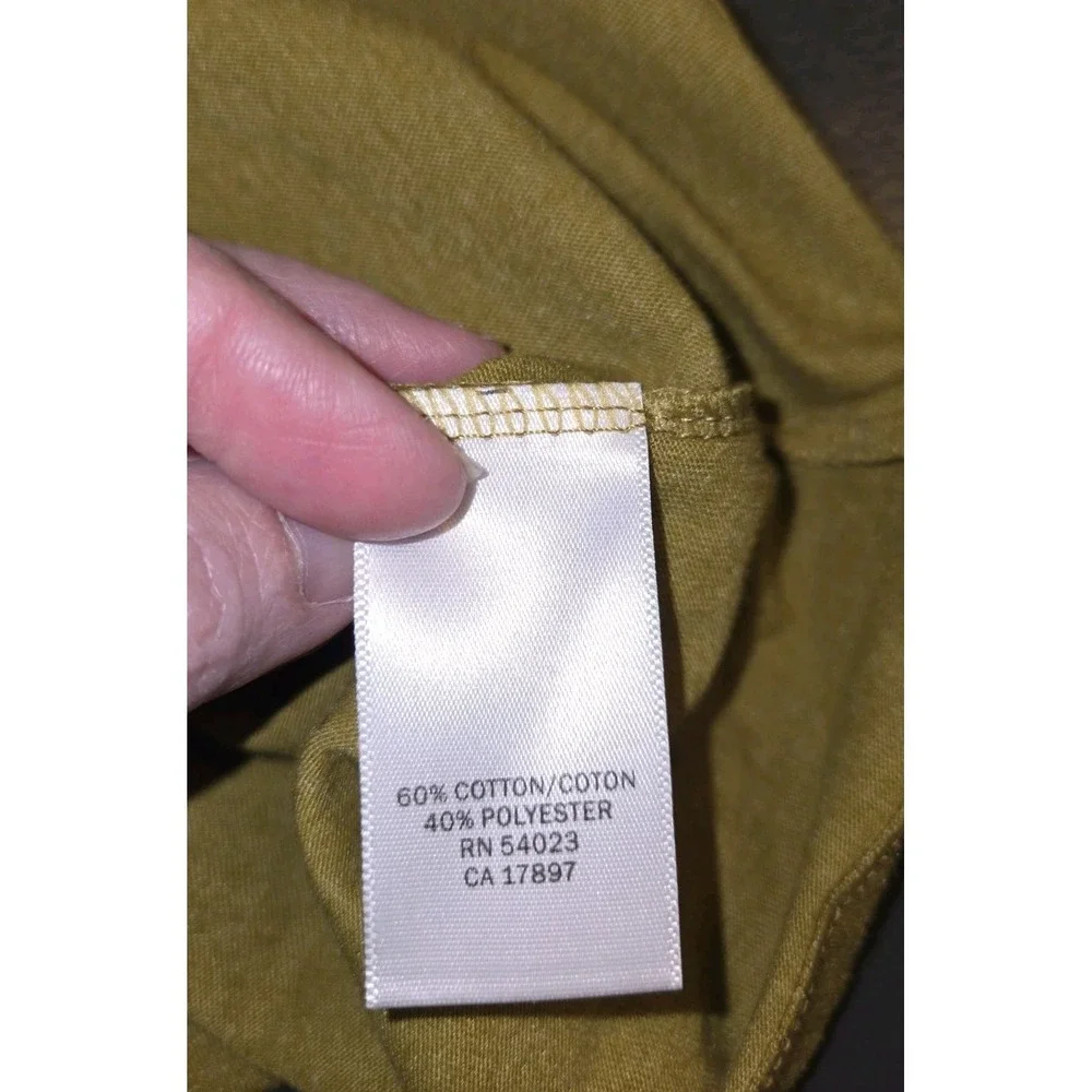 Banana Republic Men's Fitted Vee Short Sleeve V-neck T-shirtMilitaryGreen Size M